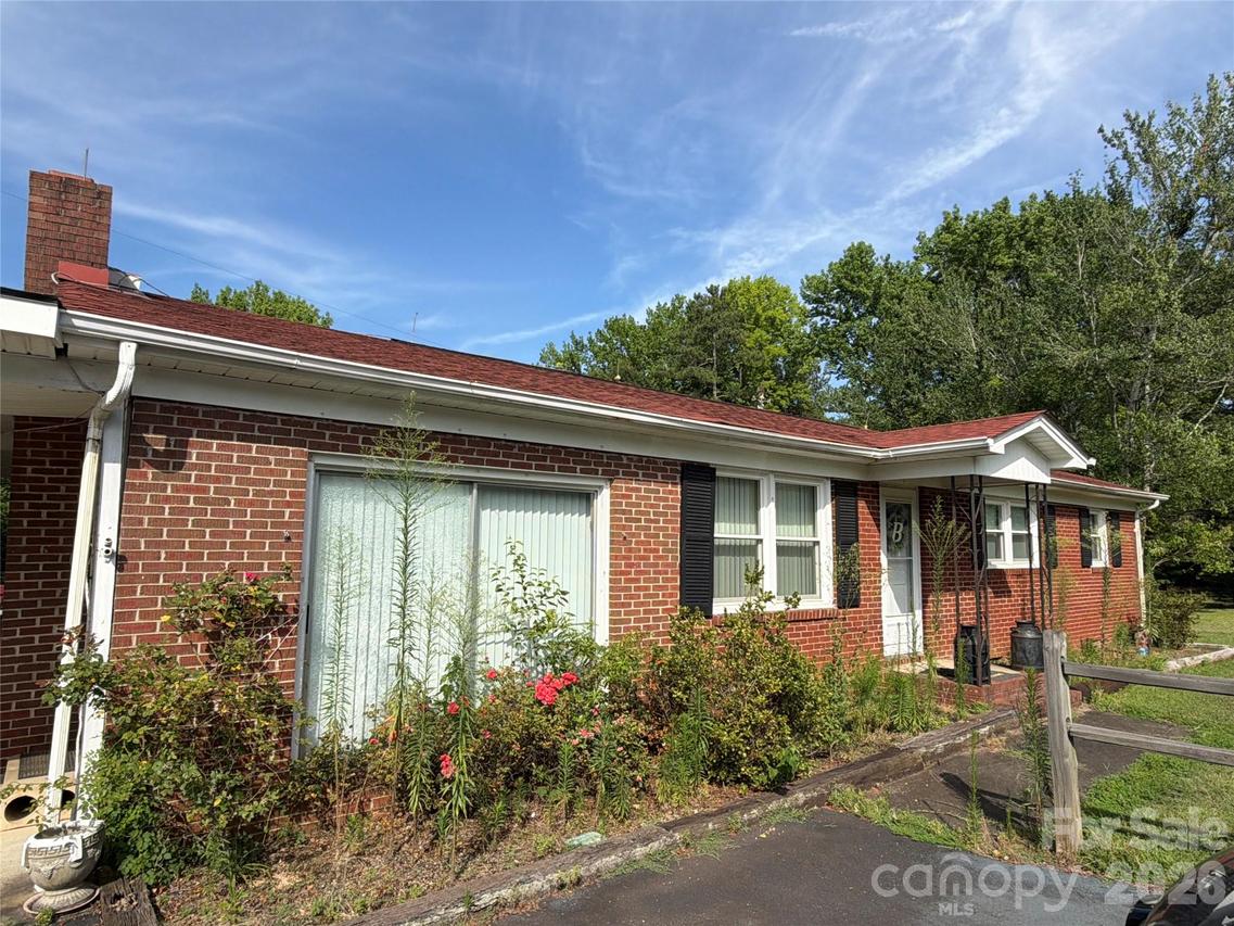 1292 Harrington Rd., Wadesboro, NC 28170