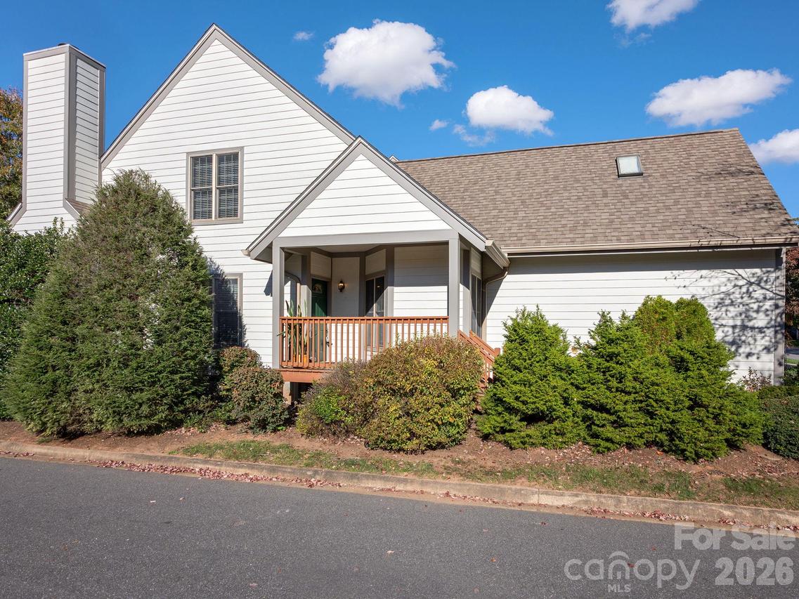 32 Pinnacle Point, Asheville, NC 28805