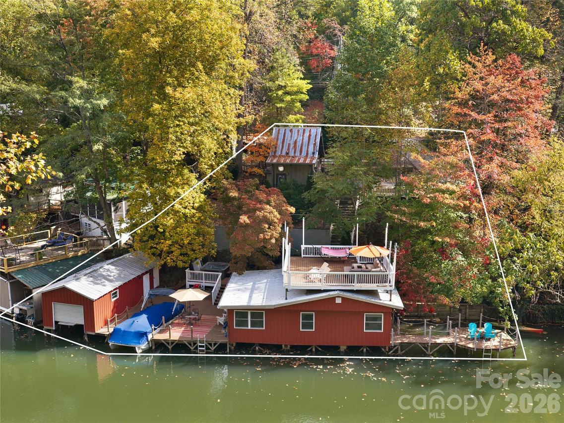 1942 Memorial Hwy., Lake Lure, NC 28746