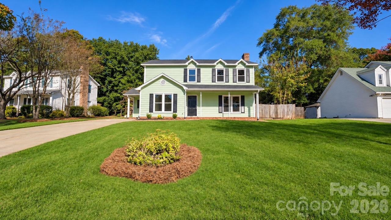 1404 Abbey Place Dr., Belmont, NC 28012