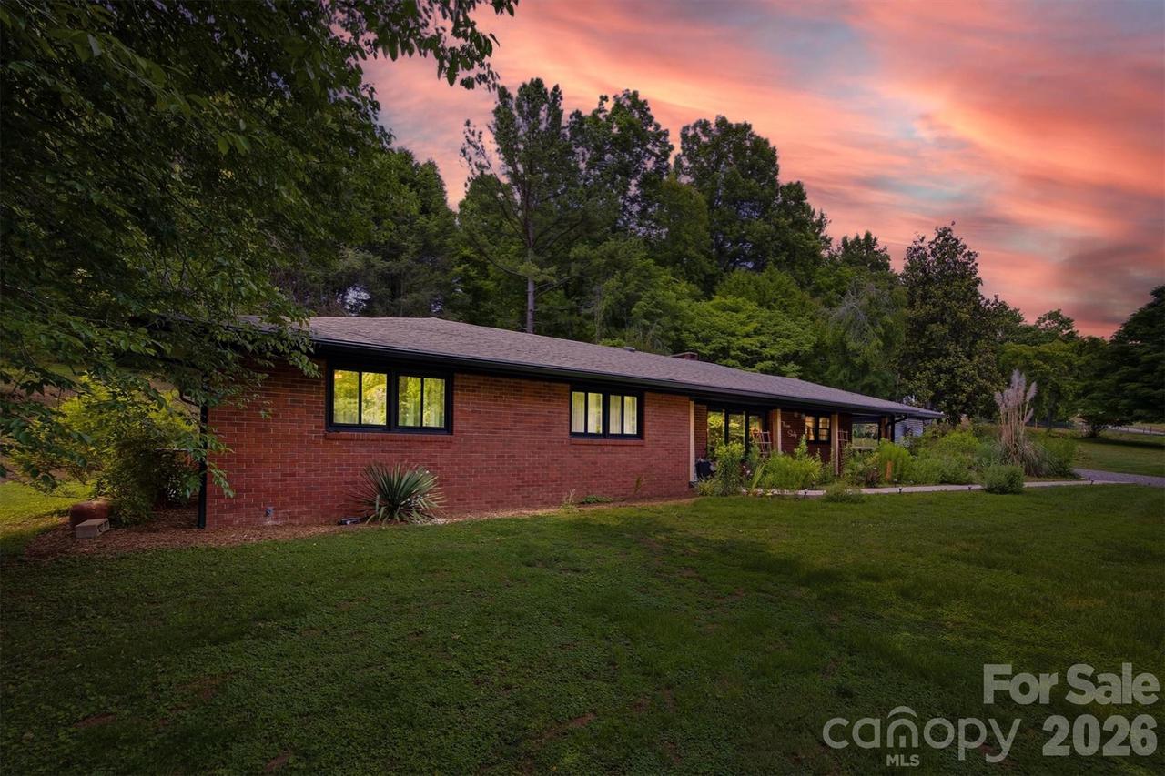 360 Johnson Caldwell Rd., Boomer, NC 28606