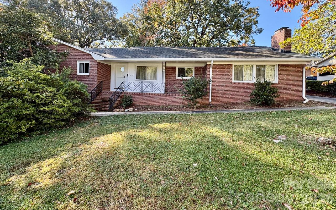 2565 Pinewood Rd., Gastonia, NC 28054