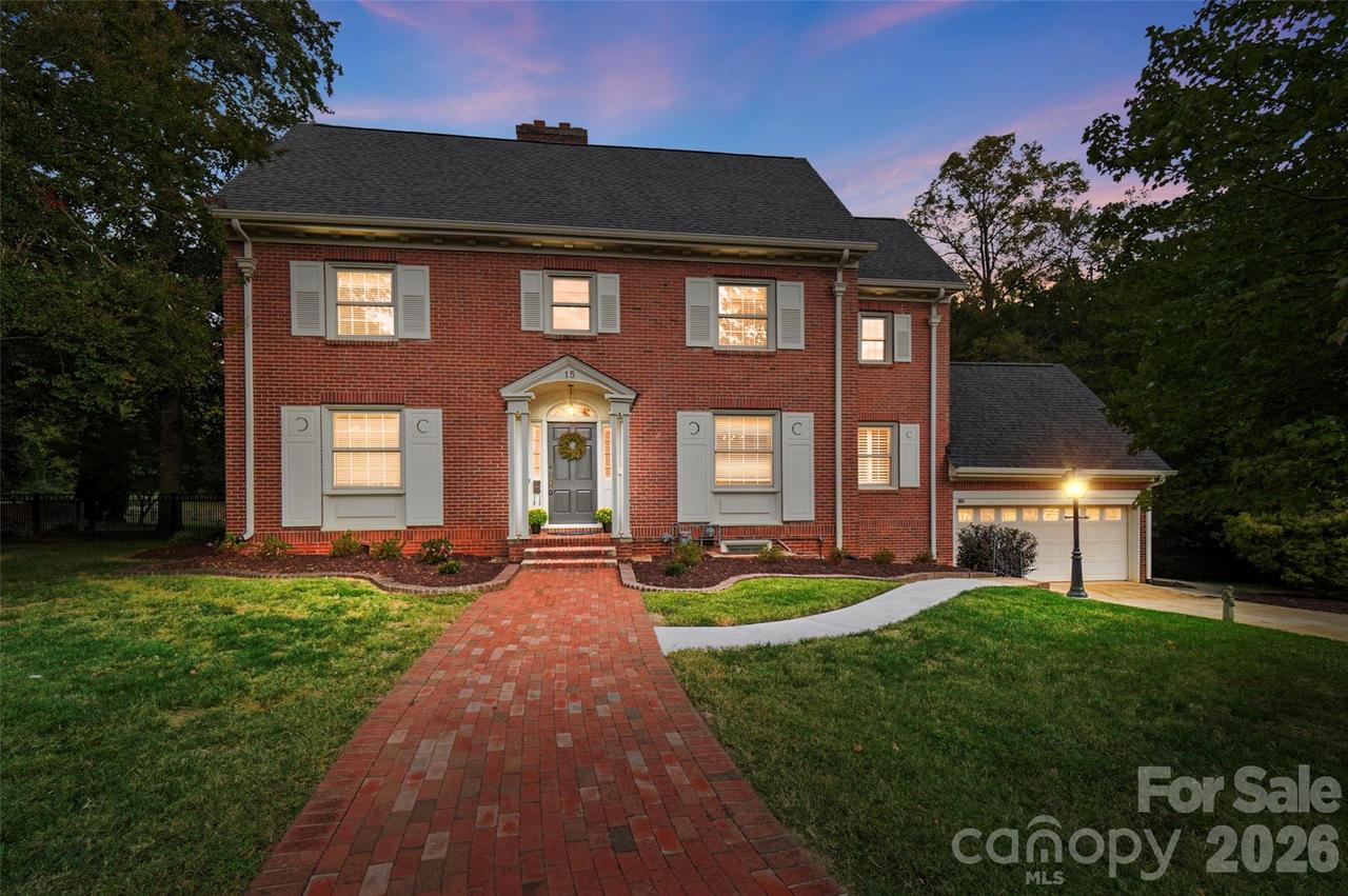 15 Circle Dr., Belmont, NC 28012