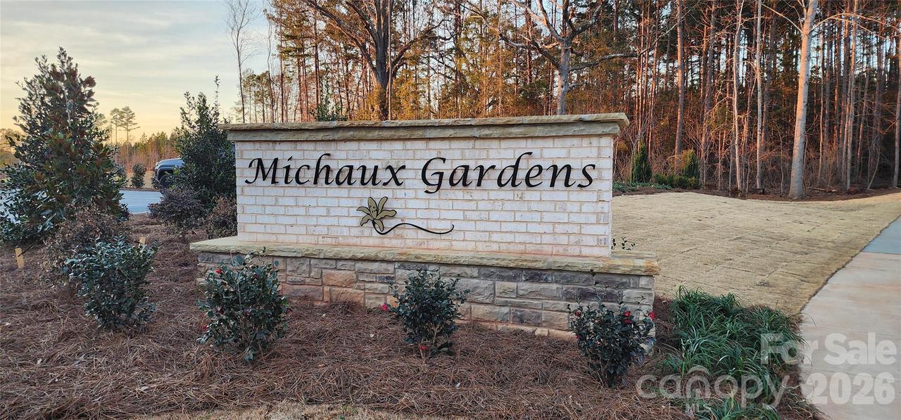 528 Cottage Garden Ln., Belmont, NC 28012