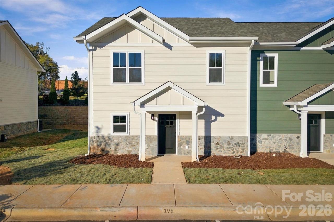196 Beacon Ave., Morganton, NC 28655