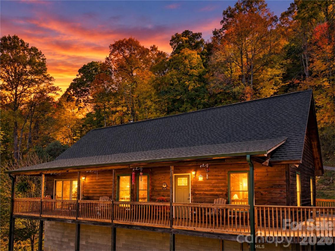 1970 Old Country Rd., Waynesville, NC 28786