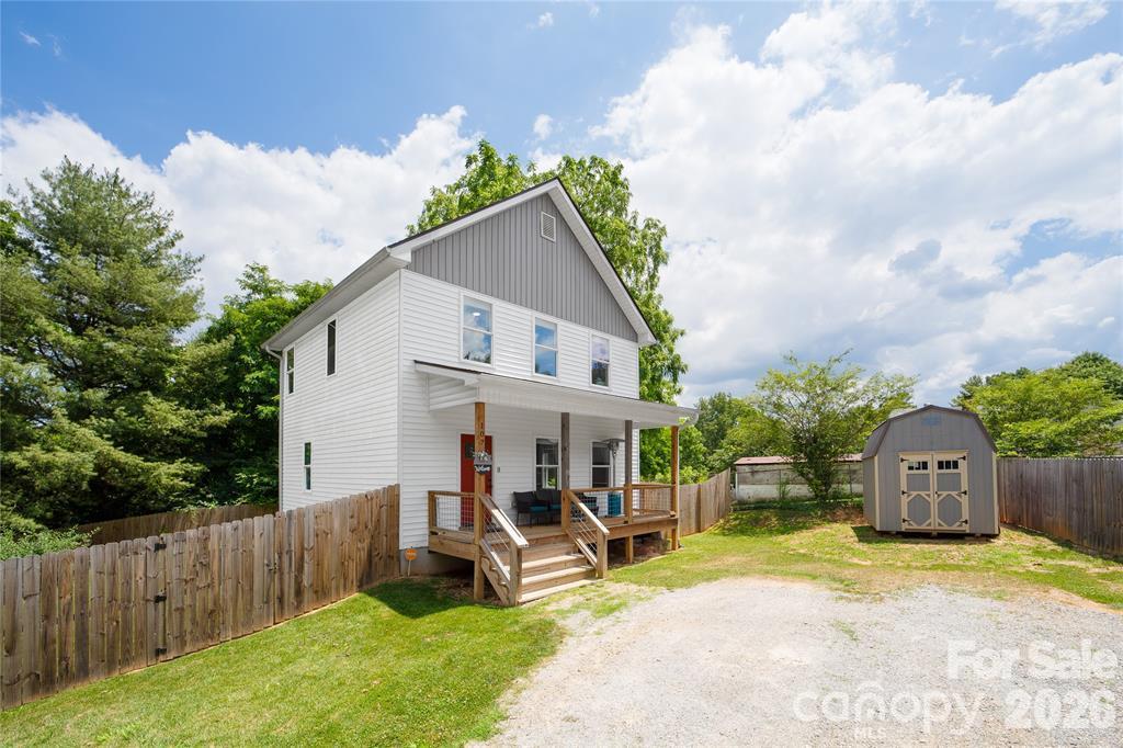 107 Sutton View Pl., Asheville, NC 28806