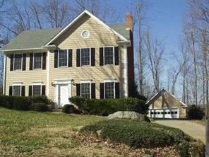 2024 Colony Hill Dr., Charlotte, NC 28214