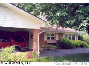 110 High Street, Waynesville, NC 28786