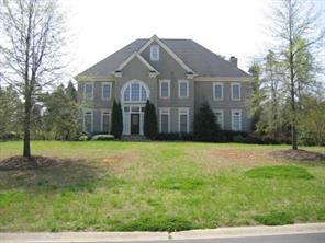 5211 Piper Glen Dr., Charlotte, NC 28277