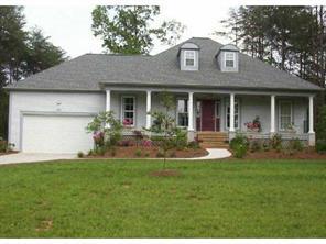 5020 Fox Hollow Dr., Denver, NC 28037