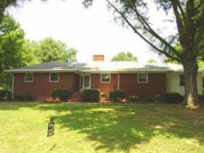 141 Vernon Dr., Davidson, NC 28036