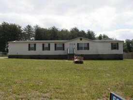 1113 Forest Ridge Dr., Bessemer City, NC 28016