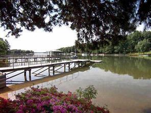 265 Gainswood Dr., Mooresville, NC 28117