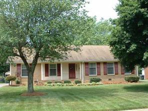 5806 Barrington Dr., Charlotte, NC 28215