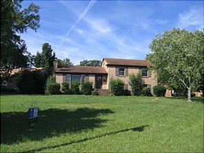 7100 Park Rd., Charlotte, NC 28210