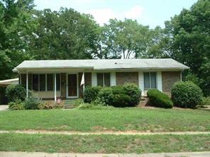 5930 Eastbrook Rd., Charlotte, NC 28215