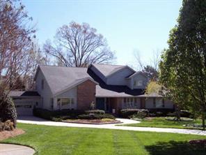 2000 Hartwicke Pl., Charlotte, NC 28270