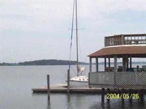 8221 Baytree Ln., Denver, NC 28037