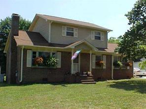 2341 Elizabeth Cir., Gastonia, NC 28054
