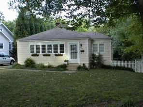 2923 Somerset Dr., Charlotte, NC 28209