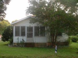 419 Patterson Ave., Mooresville, NC 28115