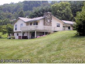 281 Bryson Heights Rd., Waynesville, NC 28786