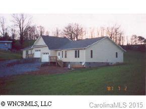 49 Midnight Lane, Waynesville, NC 28786