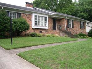 2422 Inverness Rd., Charlotte, NC 28209