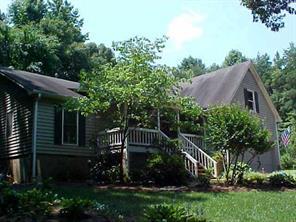 111 Avon Pl., Mooresville, NC 28115