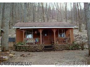 869 Apple Creek Road, Waynesville, NC 28786