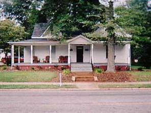 270 W Statesville Ave., Mooresville, NC 28115