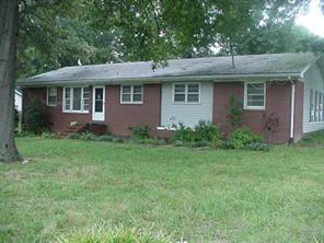 409 Pinewood Ave., Salisbury, NC 28146