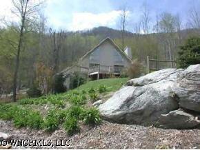 151 Little Creek Ln., Maggie Valley, NC 28751