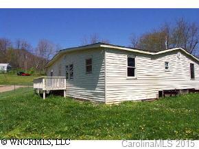 98 Nottingham Lane, Waynesville, NC 28785