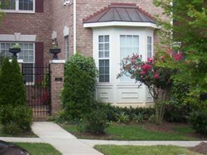 221 Twain Ave., Davidson, NC 28036