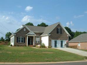 107 Quail Haven Dr., Troutman, NC 28166