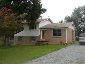 160 Happy Hollow Rd., Rockwell, NC 28138