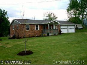 225 Chesnut Wood Drive, Waynesville, NC 28786