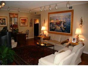 1530 Queens Rd. #802, Charlotte, NC 28207