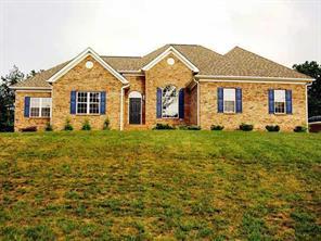 1994 Jaya Dr., Sherrills Ford, NC 28673