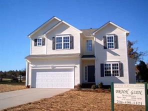 145 Brook Glen Dr., Mooresville, NC 28115