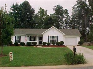 7106 Hunters Bluff Dr., Denver, NC 28037