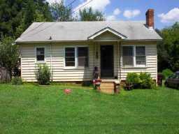 911 Edgemont Ave., Belmont, NC 28012