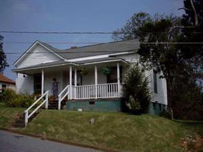 334 E Mills Ave., Mooresville, NC 28115