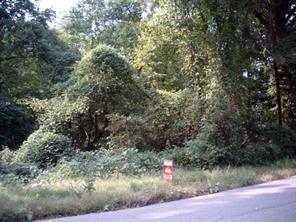 N Academy St., Mooresville, NC 28115