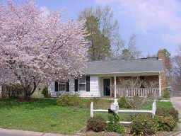 5911 Morninglow Ct., Charlotte, NC 28212