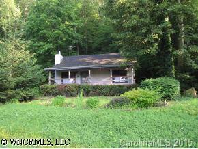 384 Old Country Road, Waynesville, NC 28786