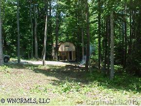 22 Friar Tuck Ln., Waynesville, NC 28786