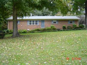 7724 Denbur Dr., Charlotte, NC 28215